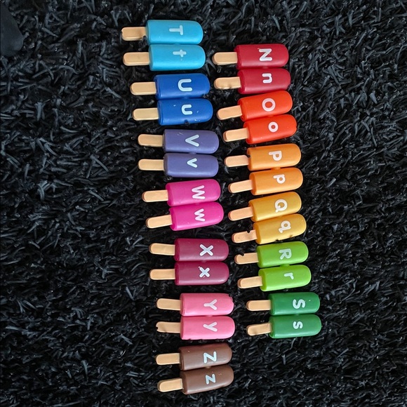 Colorful Alphabet Matching Popsicle Set - Picture 4 of 4